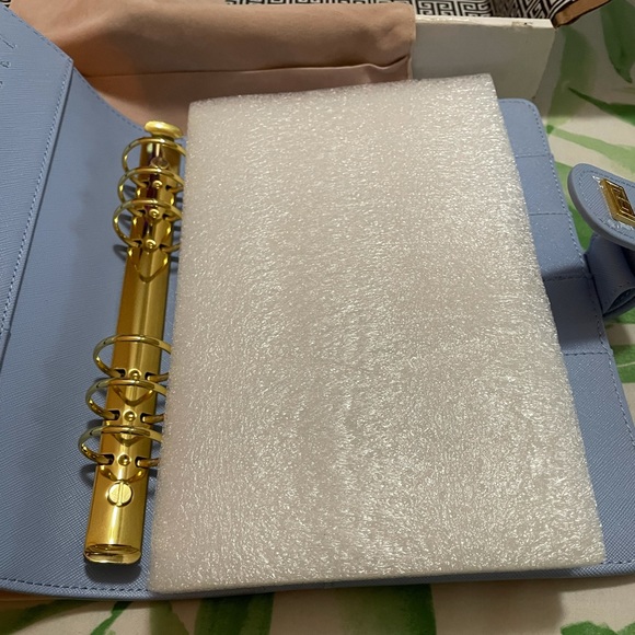 NOTIQ Premuim Vegan Ring Agenda/Planner - Picture 5 of 12